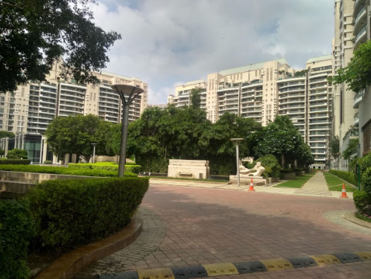 DLF Magnolias Sector 42 Golf Course Road, Gurgaon thumbnail 8