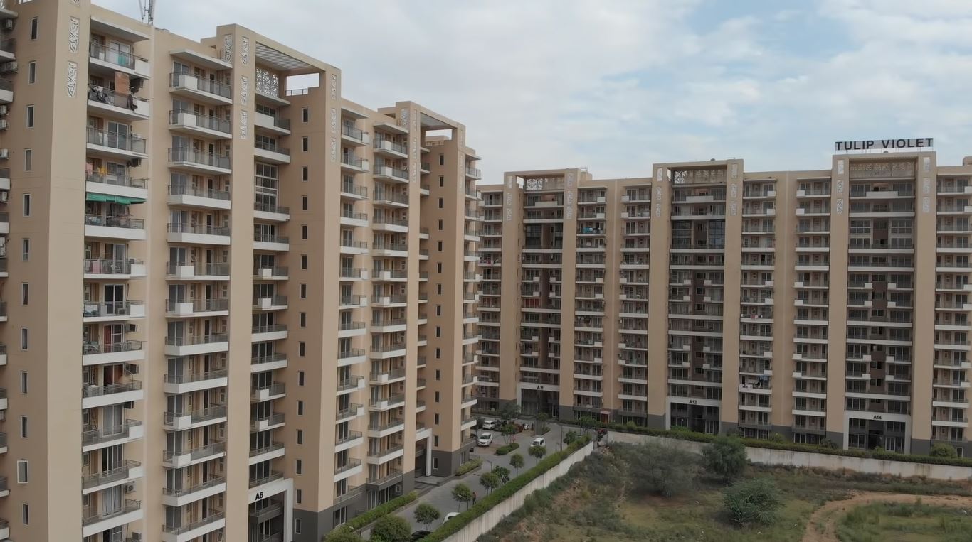 Tulip Purple Sector 69 Golf Course Extension Road, Gurgaon thumbnail 3