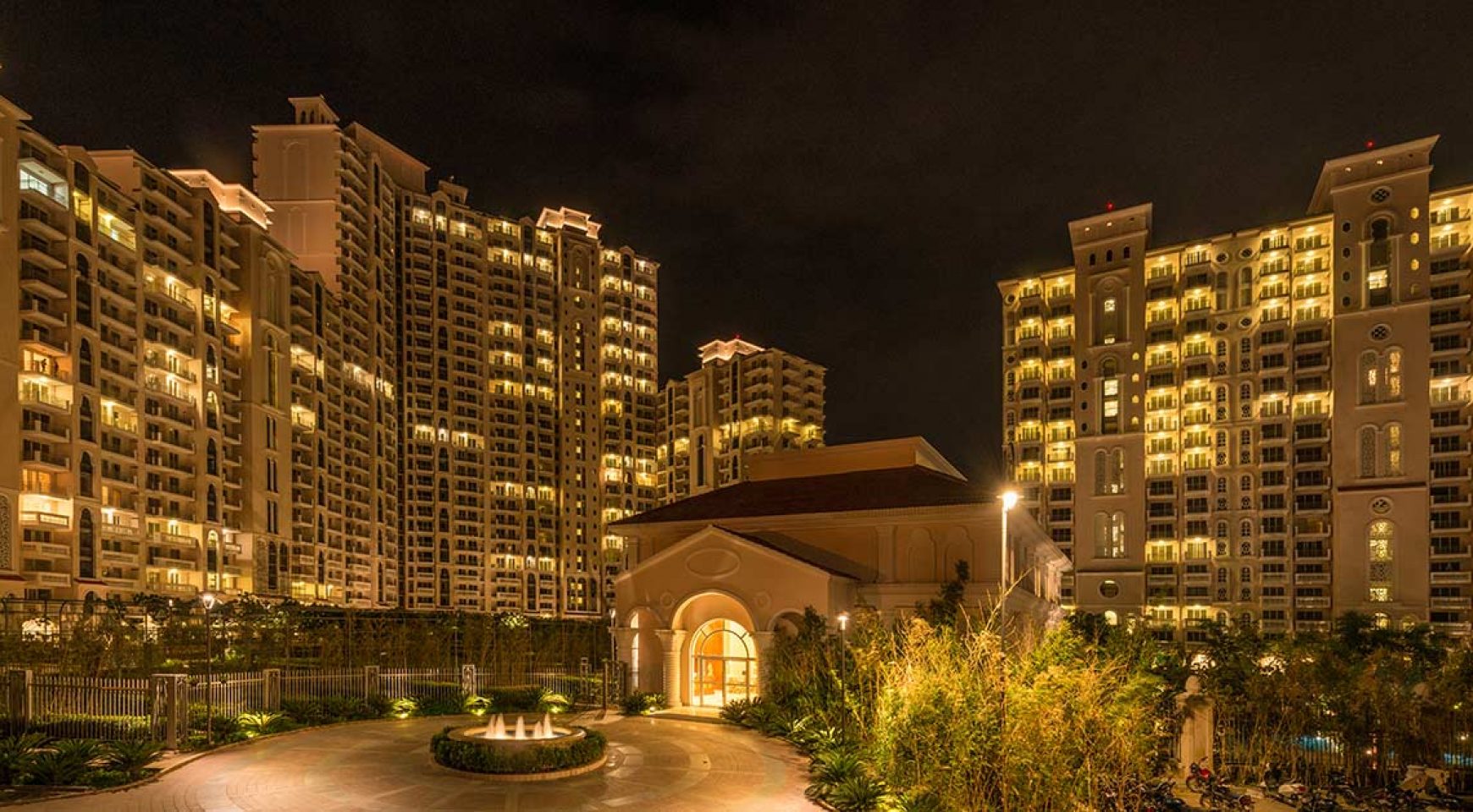 DLF Regal Gardens Sector 90 Dwarka Expressway, Gurgaon thumbnail 5