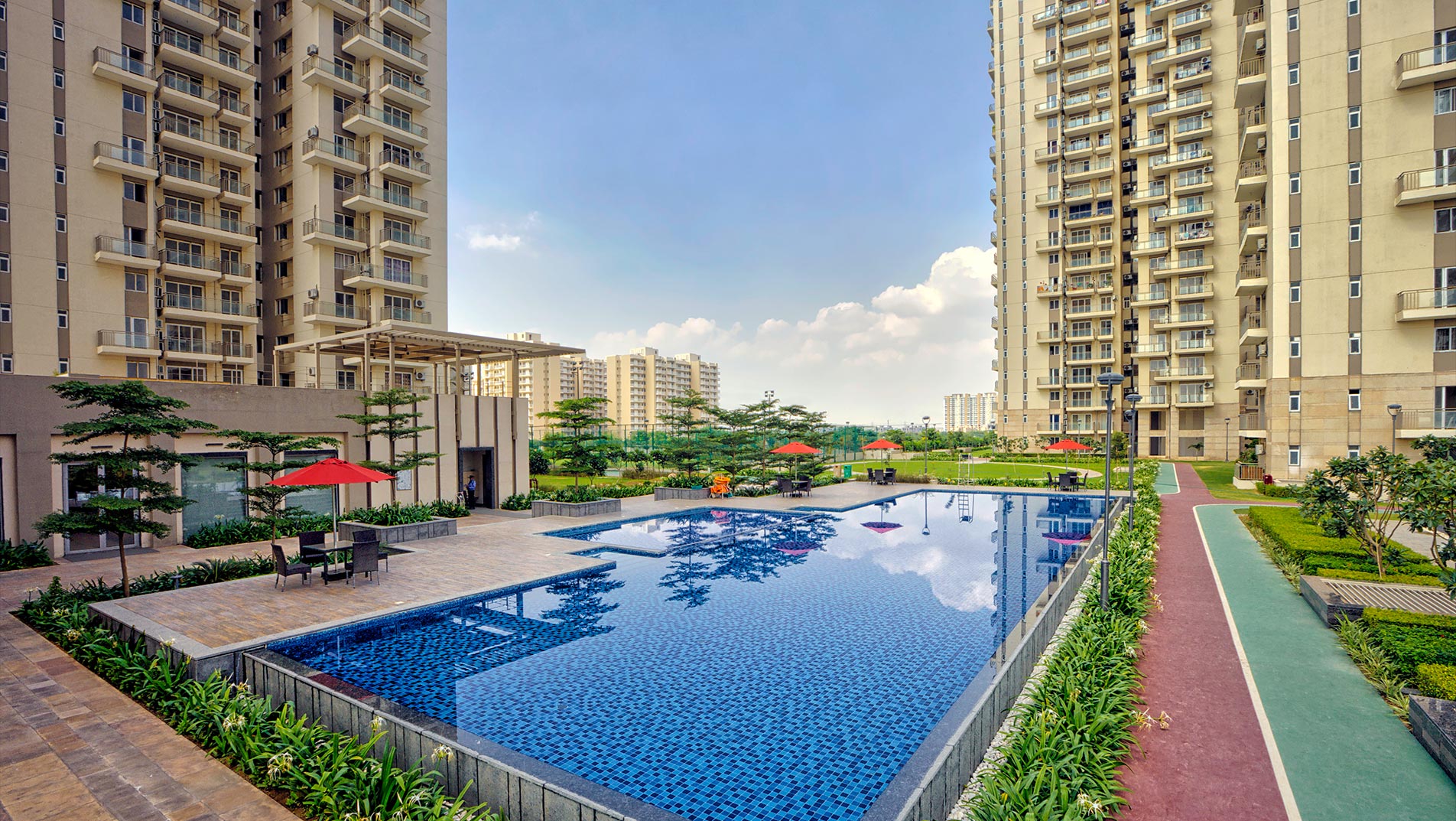 Heritage Max Sector 102 Dwarka Expressway, Gurgaon thumbnail 2