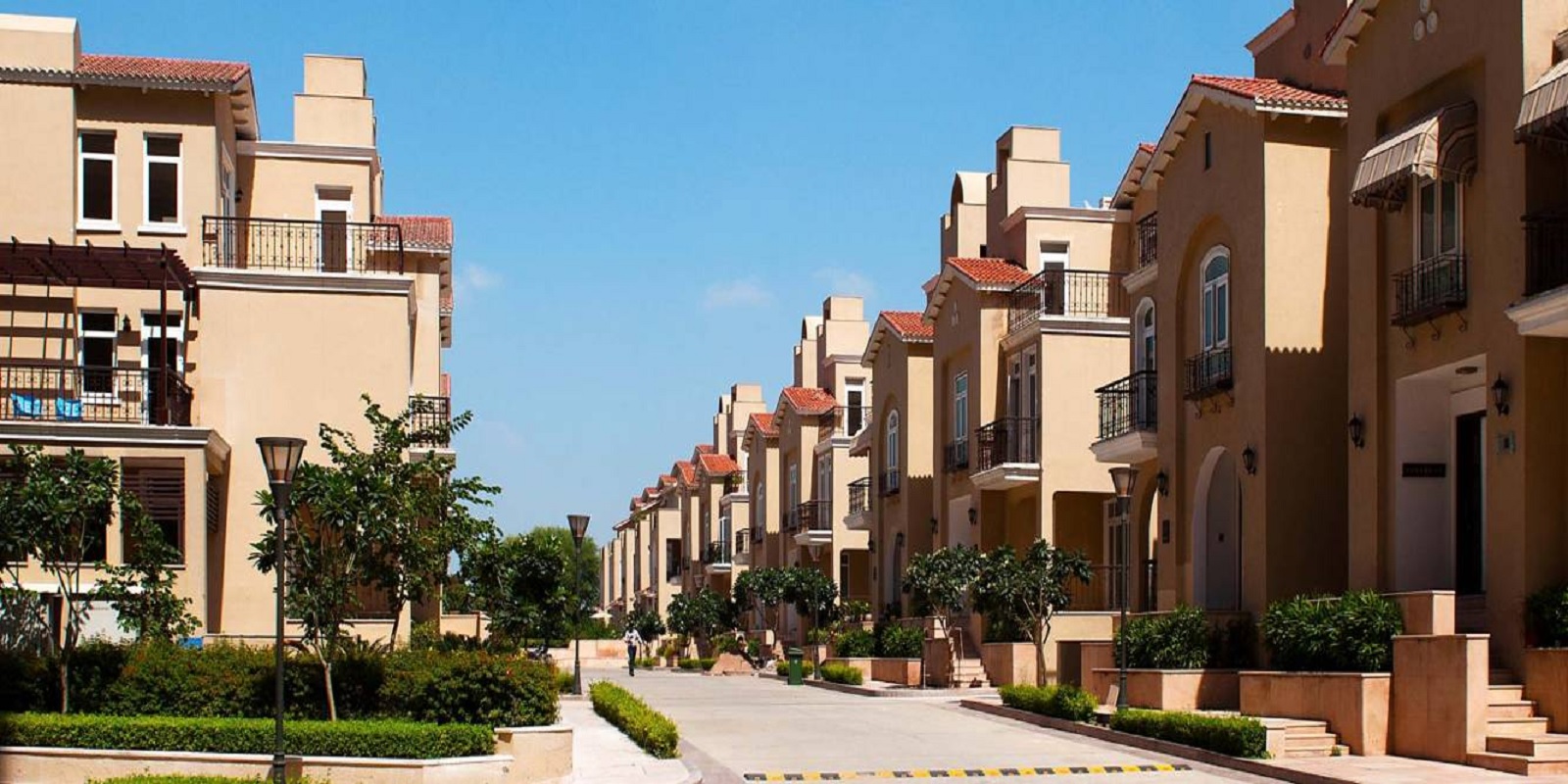 Emaar Palm Springs Sector 54 Golf Course Road, Gurgaon thumbnail 4