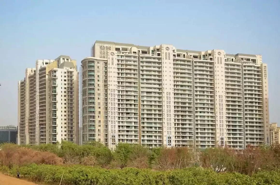 DLF Magnolias Sector 42 Golf Course Road, Gurgaon thumbnail 9