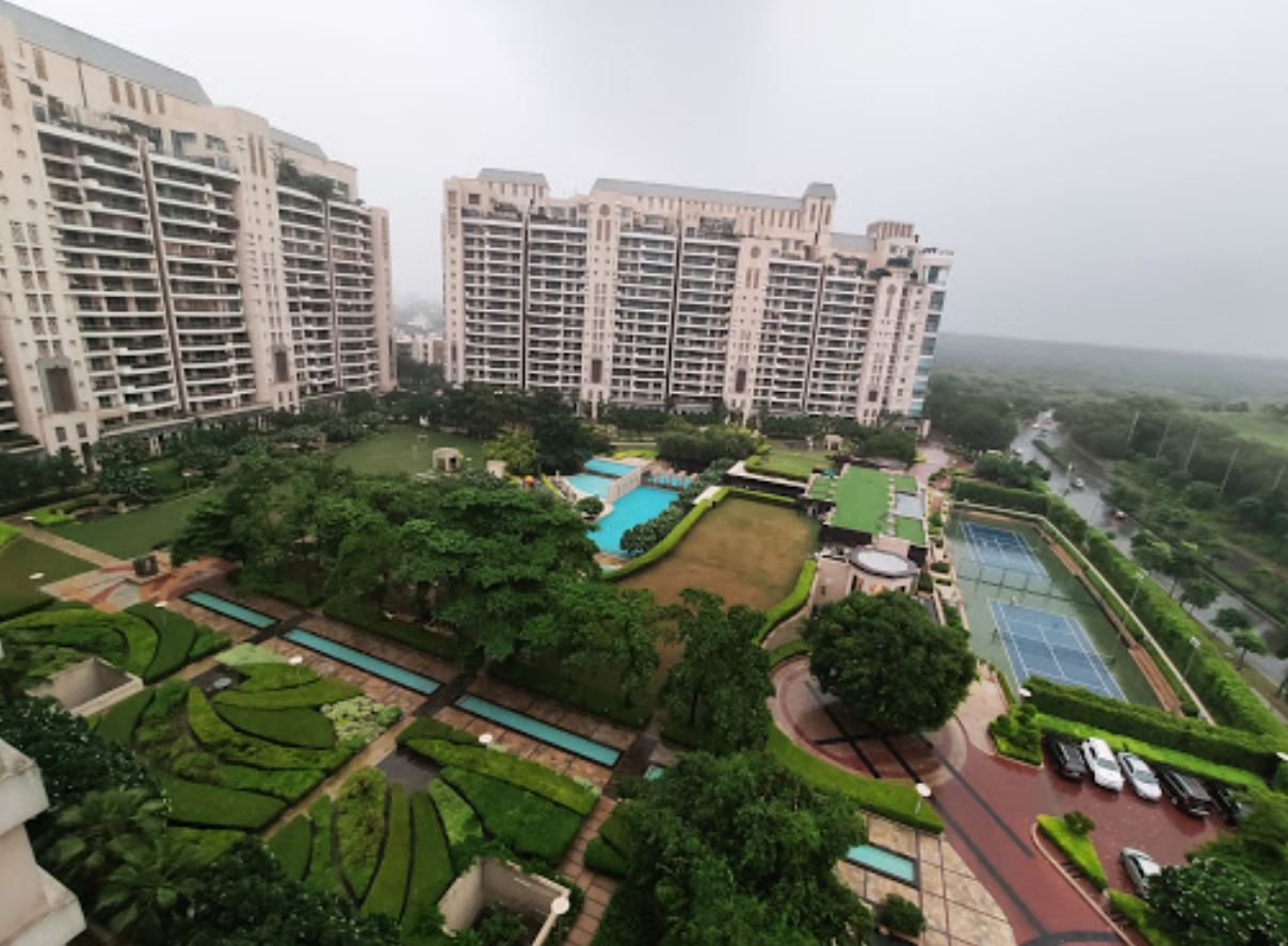DLF Magnolias Sector 42 Golf Course Road, Gurgaon thumbnail 4