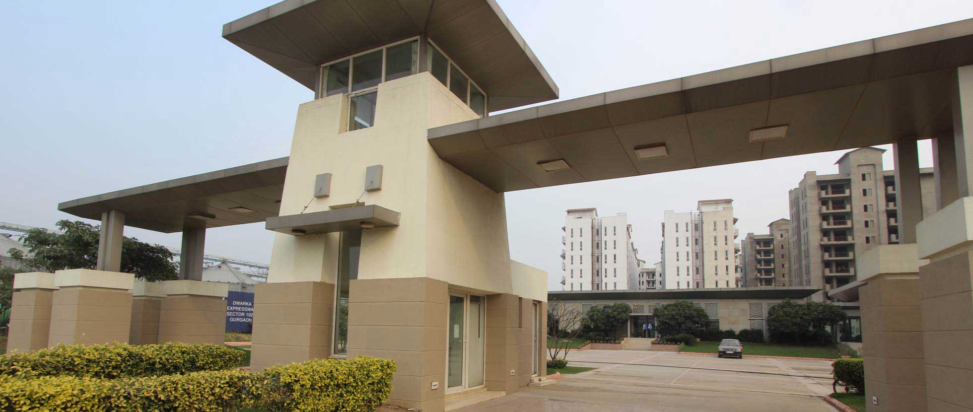 Emaar Palm Hills Sector 77 Dwarka Expressway, Gurgaon thumbnail 10