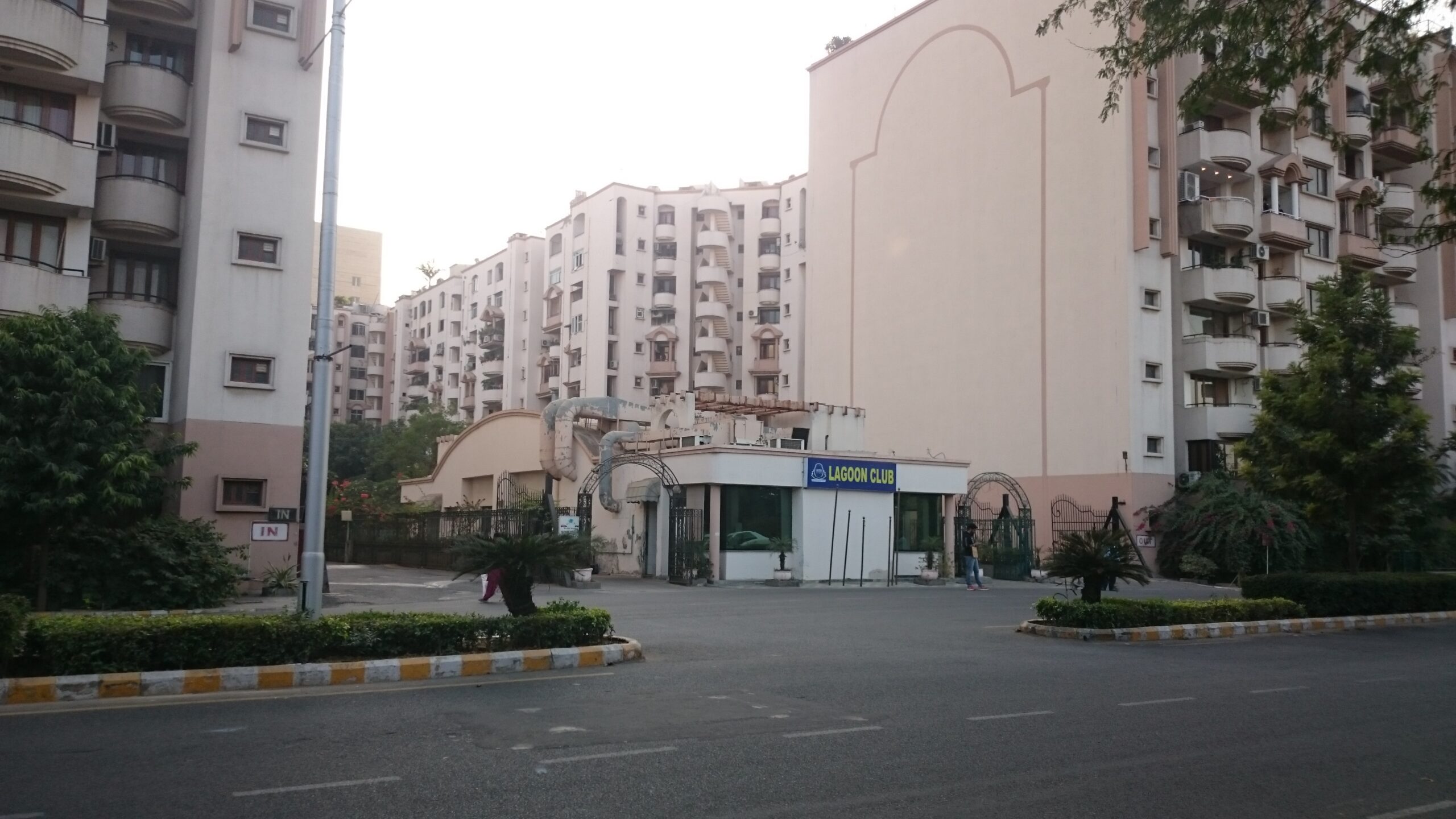 Ambience Lagoon — Ready To Move Apartments in Gurgaon