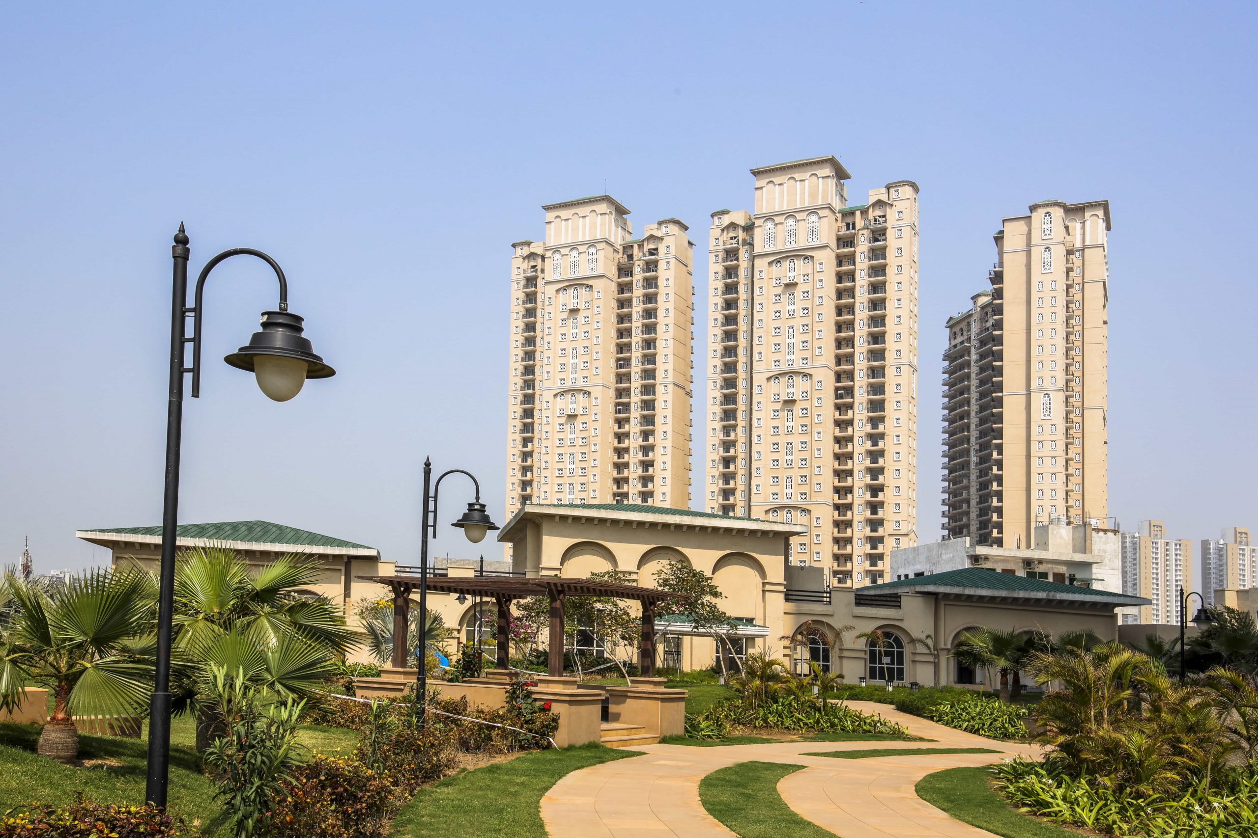 Rent a Luxury Studio Apartment in Gurgaon to Relax in Luxury